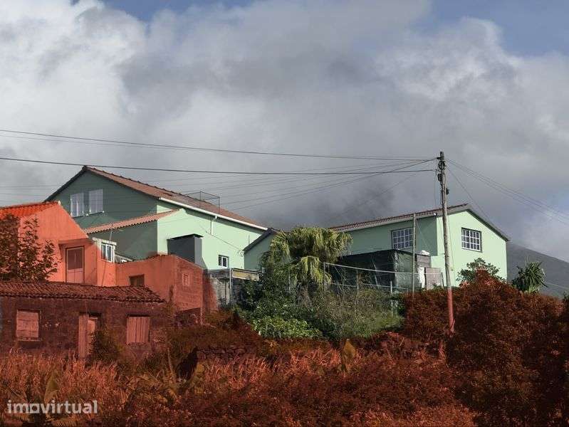 Casa com vista incrivel para o mar e montanha - Grande imagem: 4/11