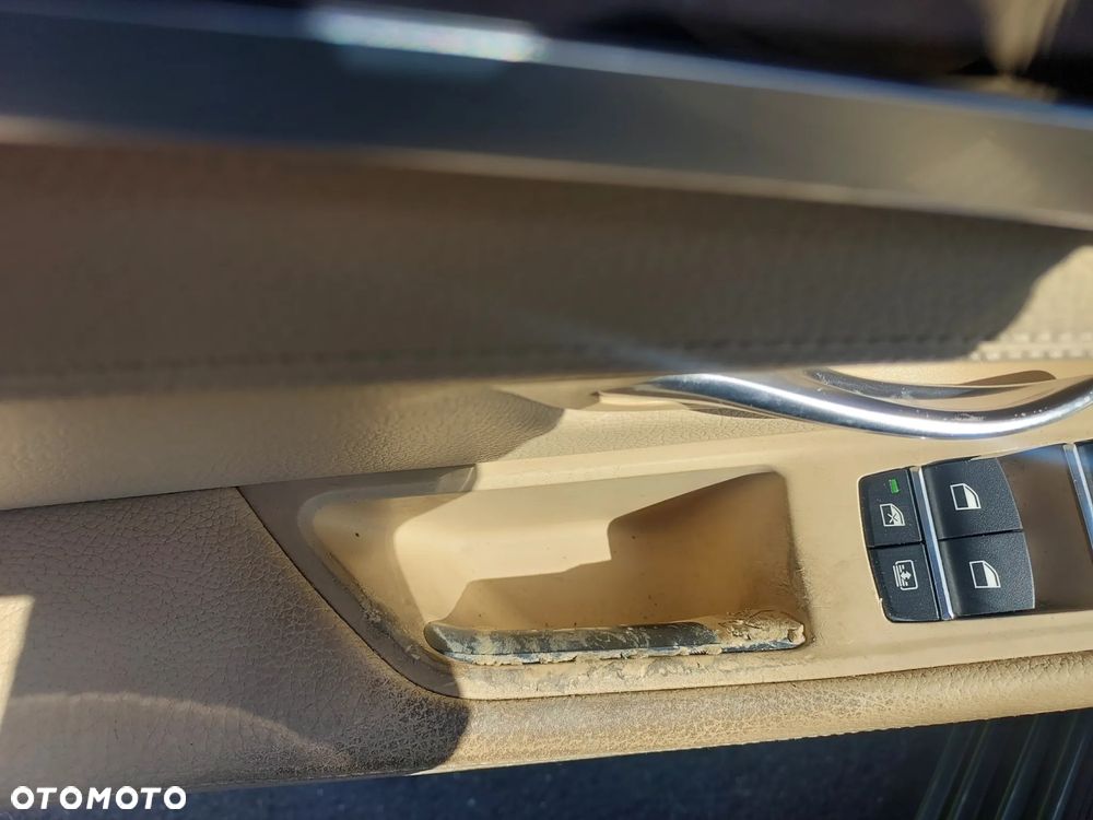 BMW Seria 5 520d - 10