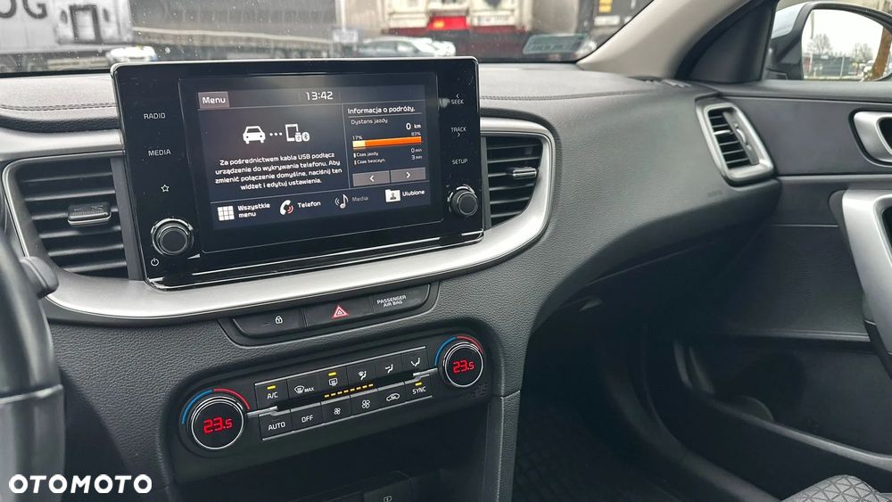 Kia Ceed 1.5 T-GDI L Business Line DCT - 9