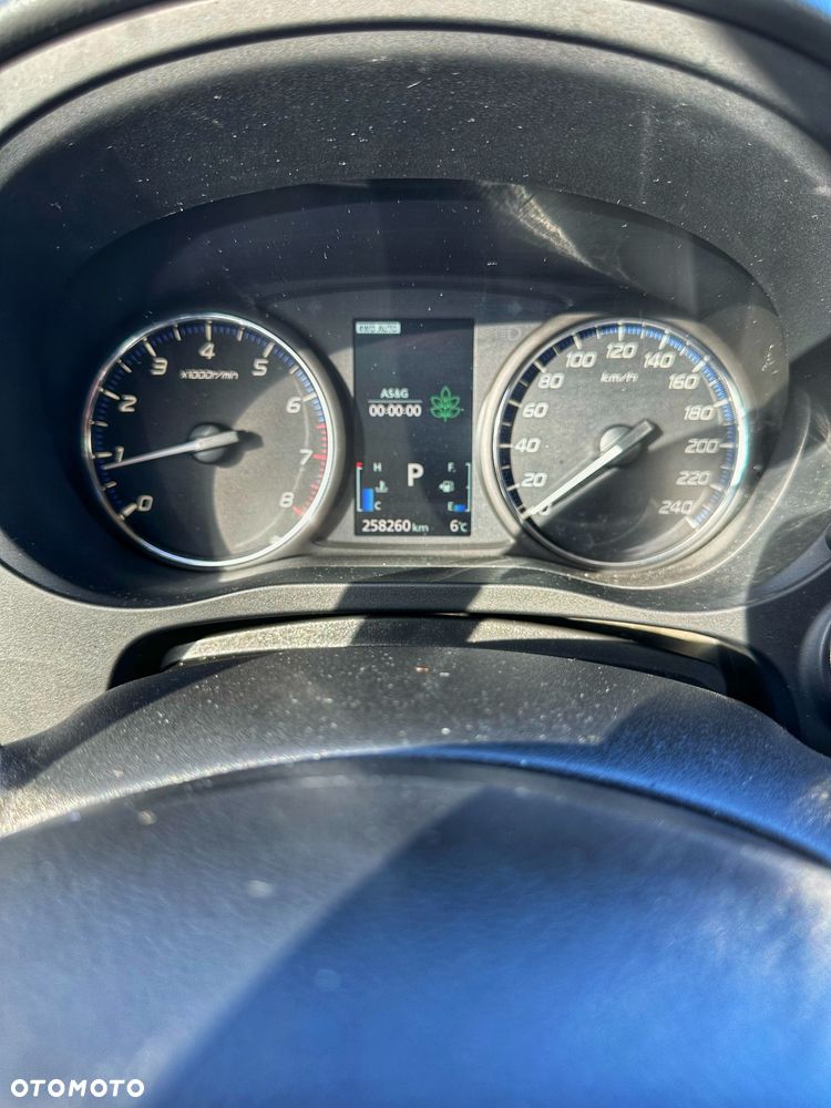 Mitsubishi Outlander 2.0 Intense + CVT - 13