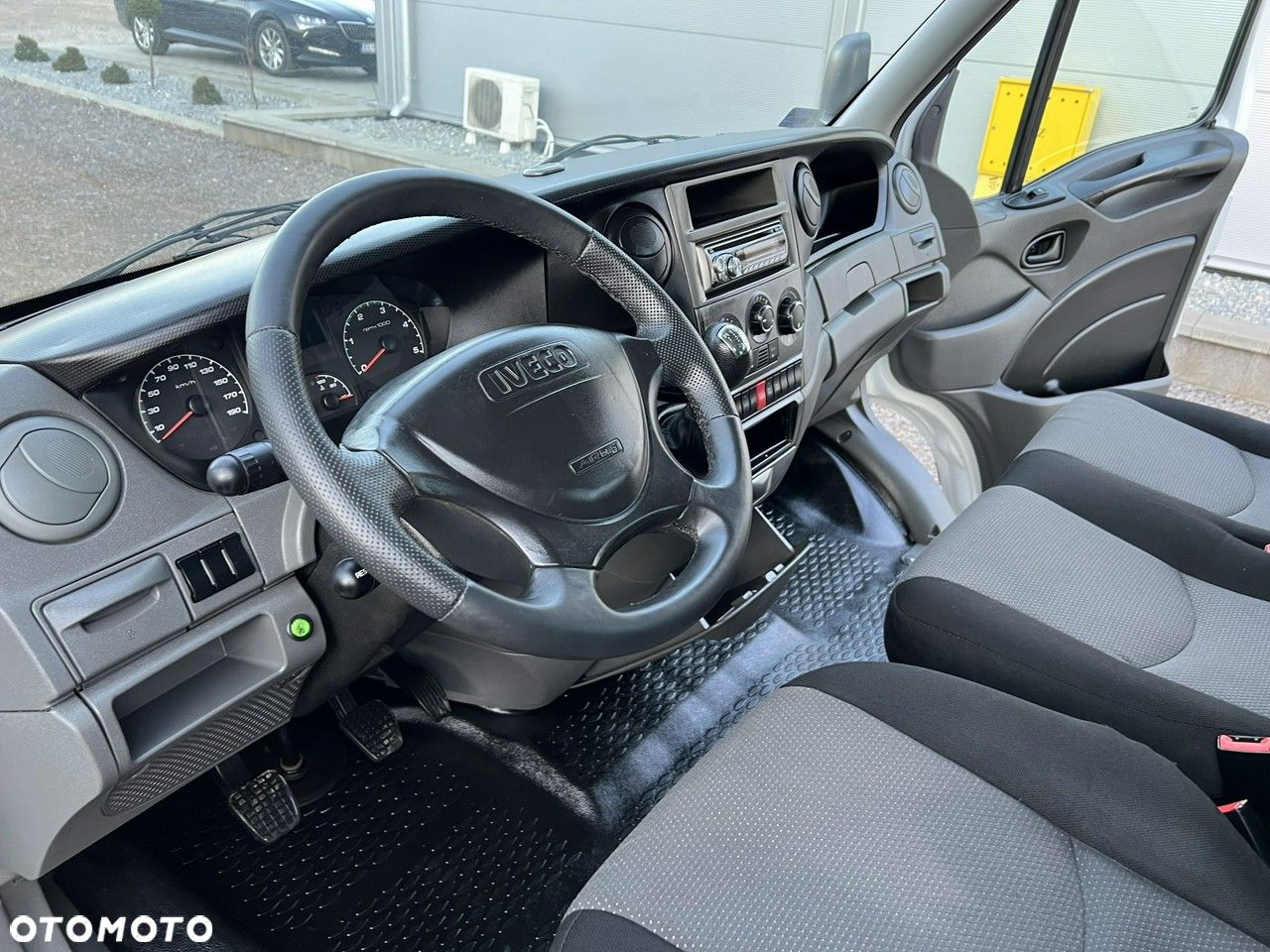 Iveco Daily 35C13 - 9
