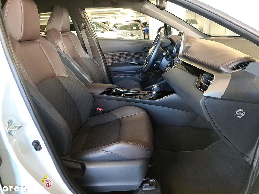 Toyota C-HR 1.8 Hybrid Prestige - 14