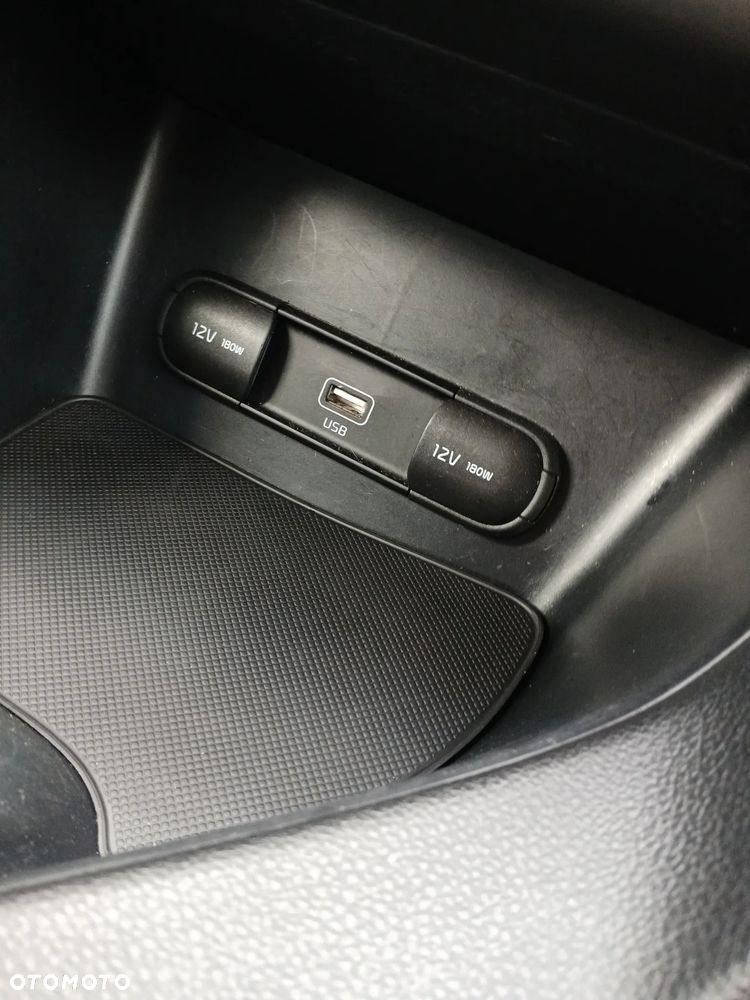 Kia Sportage 1.6 T-GDI M 2WD DCT - 31