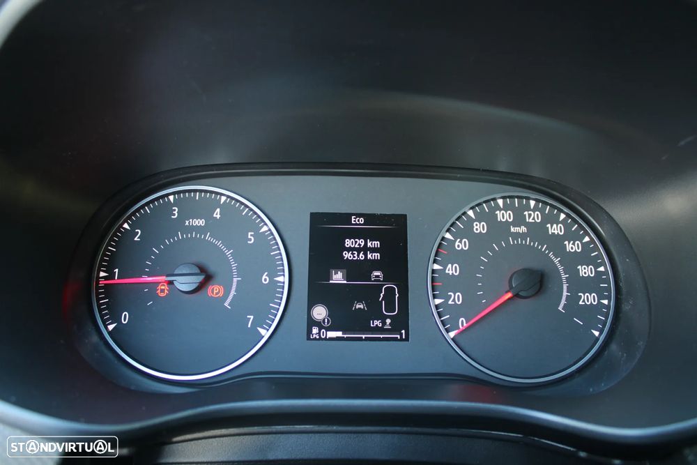 Dacia Sandero 1.0 ECO-G Essential Bi-Fuel - 26