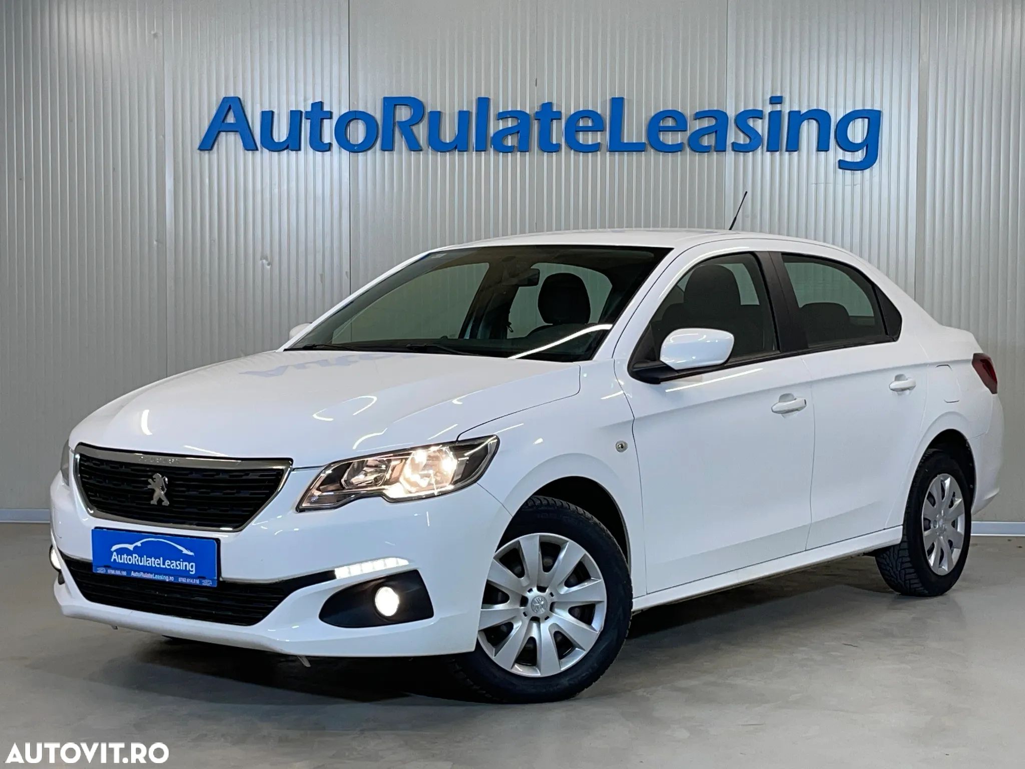 Peugeot 301 1.5 BlueHDI FAP Active - 1