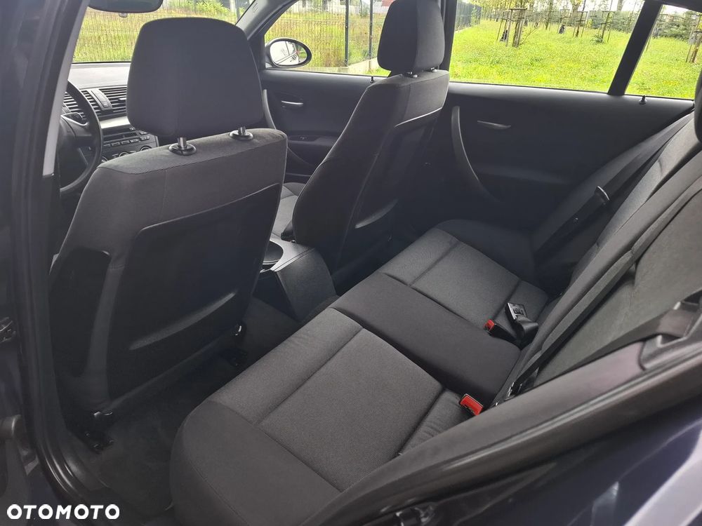 BMW Seria 1 - 12