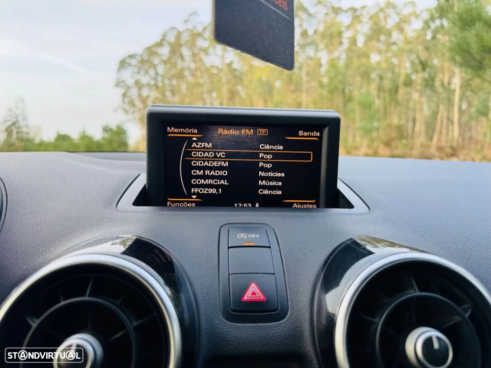 Audi A1 1.6 TDI S-line - 29