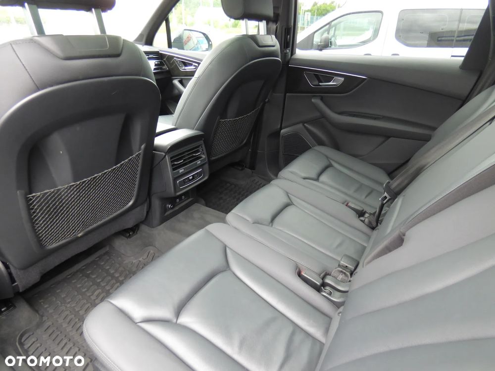 Audi Q7 - 20