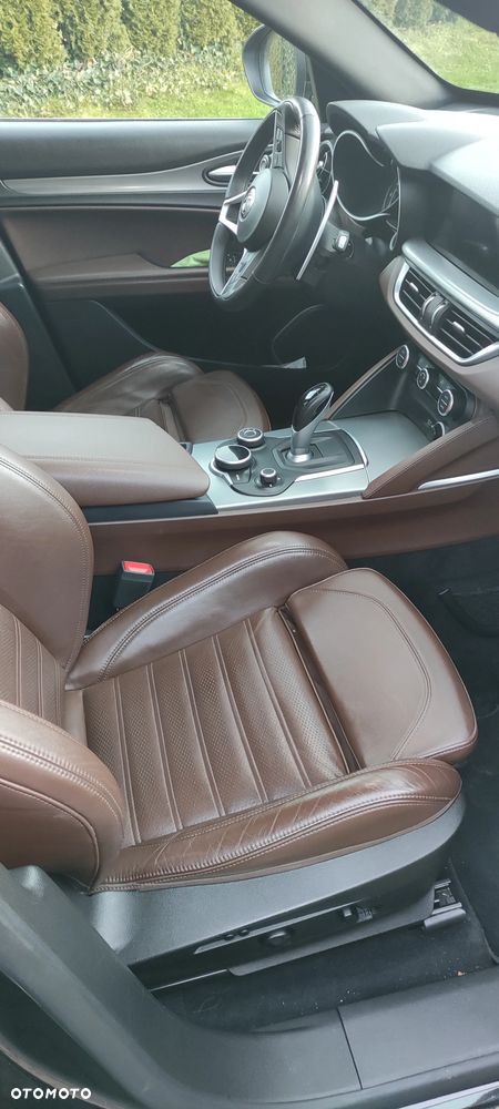 Alfa Romeo Stelvio 2.2 16V AT8-Q4 Executive - 7