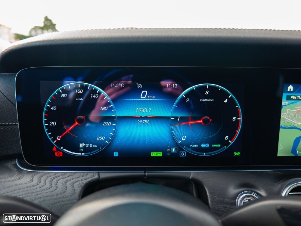 Mercedes-Benz E 220 d AMG Line - 20