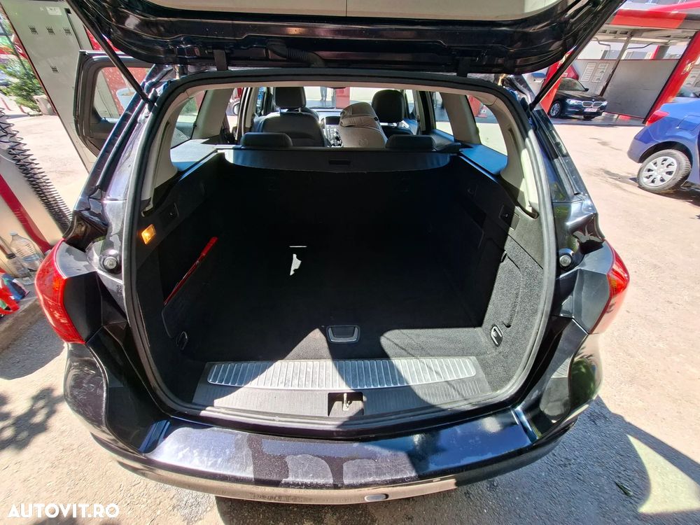 Opel Astra 1.7 CDTI DPF Cosmo - 15