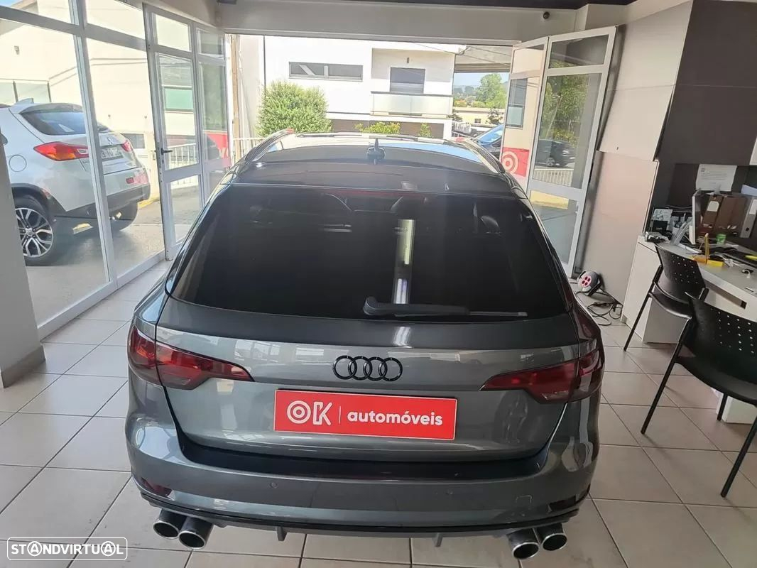 Audi A4 Avant 2.0 TDI Sport S tronic - 10