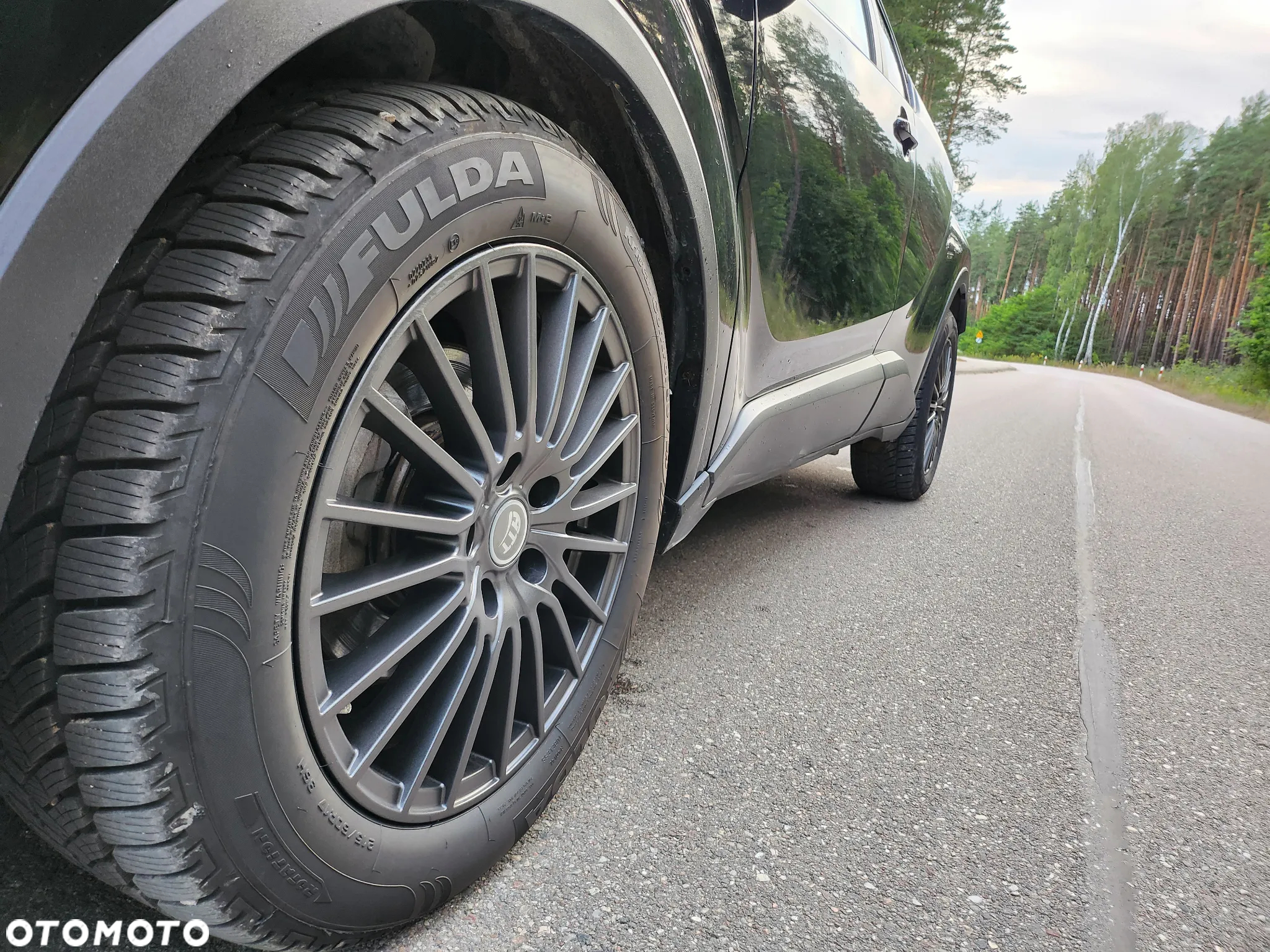 Toyota C-HR 1.8 Hybrid Premium - 3