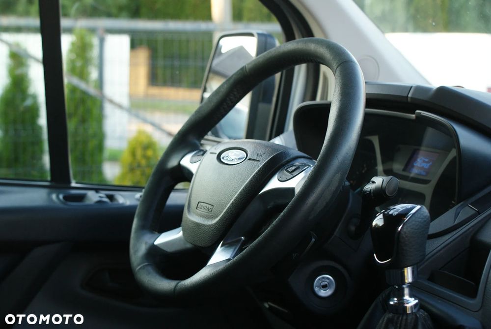 Ford Transit Custom - 13