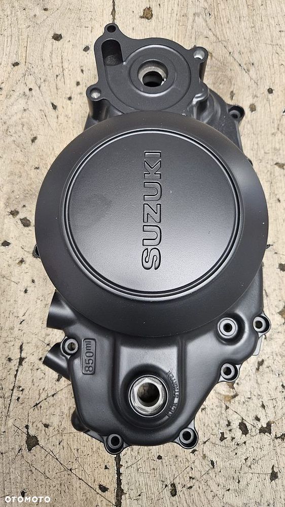 Pokrywa sprzęgła dekiel Suzuki RG 250 Gamma  11340-40810 - 8