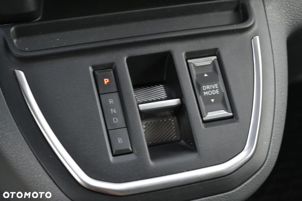 Opel Vivaro e - 32