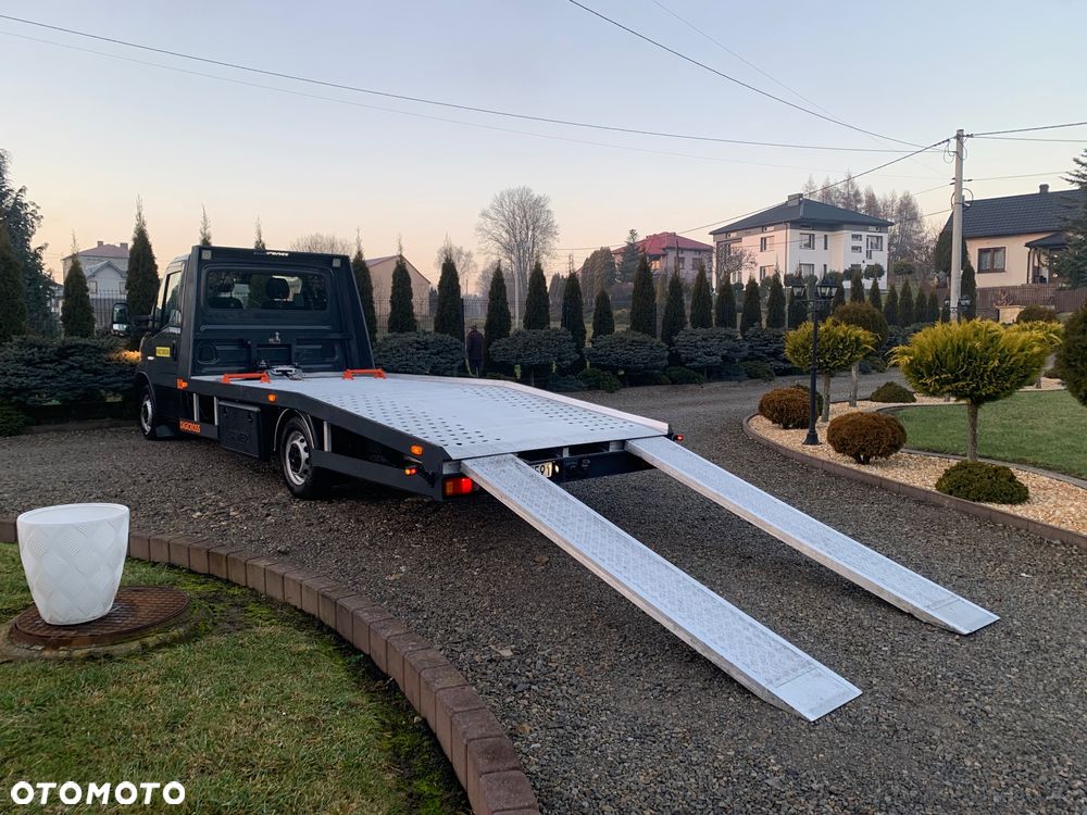 Iveco Daily 35S18 Pneumatyka Hi-MATIC Laweta / Autolaweta Pomoc drogowa Kamera cofania - 15