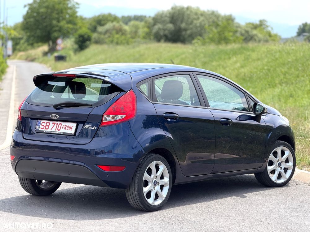 Ford Fiesta 1.25i Titanium - 4