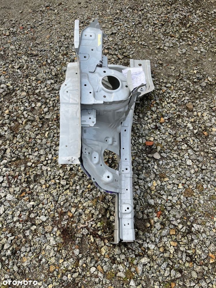 Kia E-Niro Podłużnica prawa ćwiartka - 1