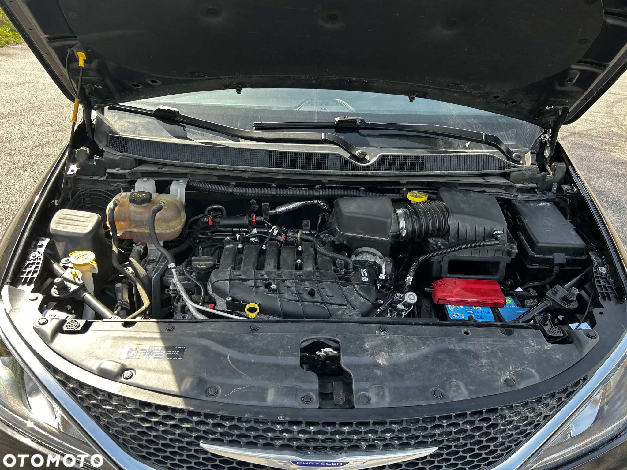Chrysler Pacifica - 21