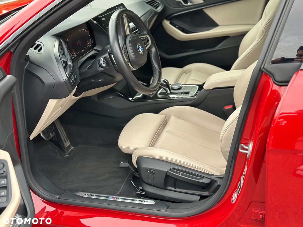 BMW Seria 2 218d M Sport sport - 12
