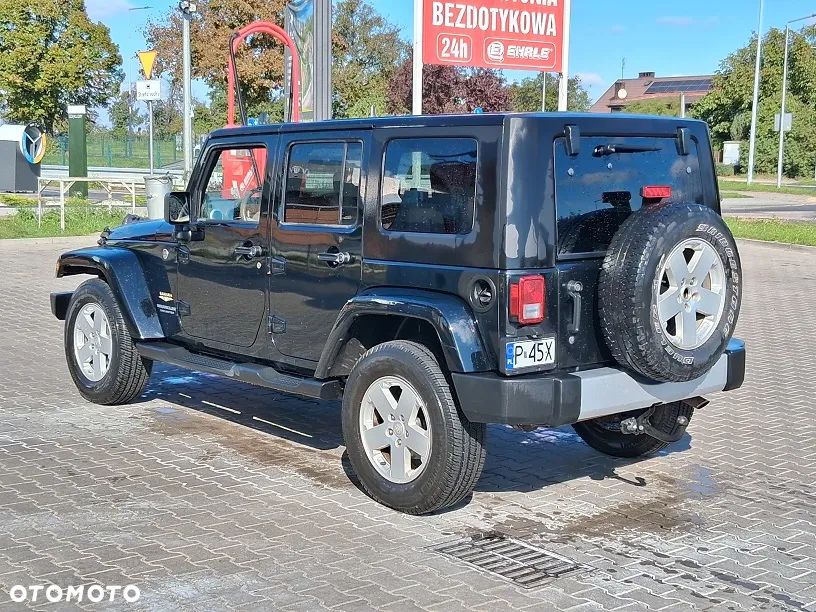 Jeep Wrangler Unlimited Hard-Top 3.8 Automatik Sahara - 7