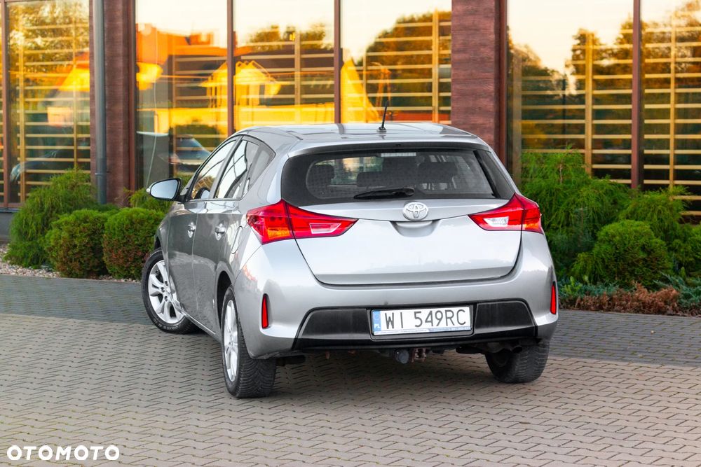 Toyota Auris 1.33 VVT-i Life+ - 7