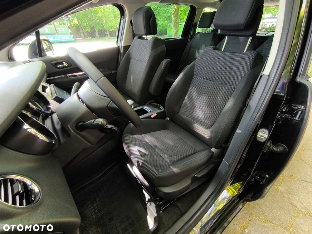 Peugeot 5008 155 THP Family - 18
