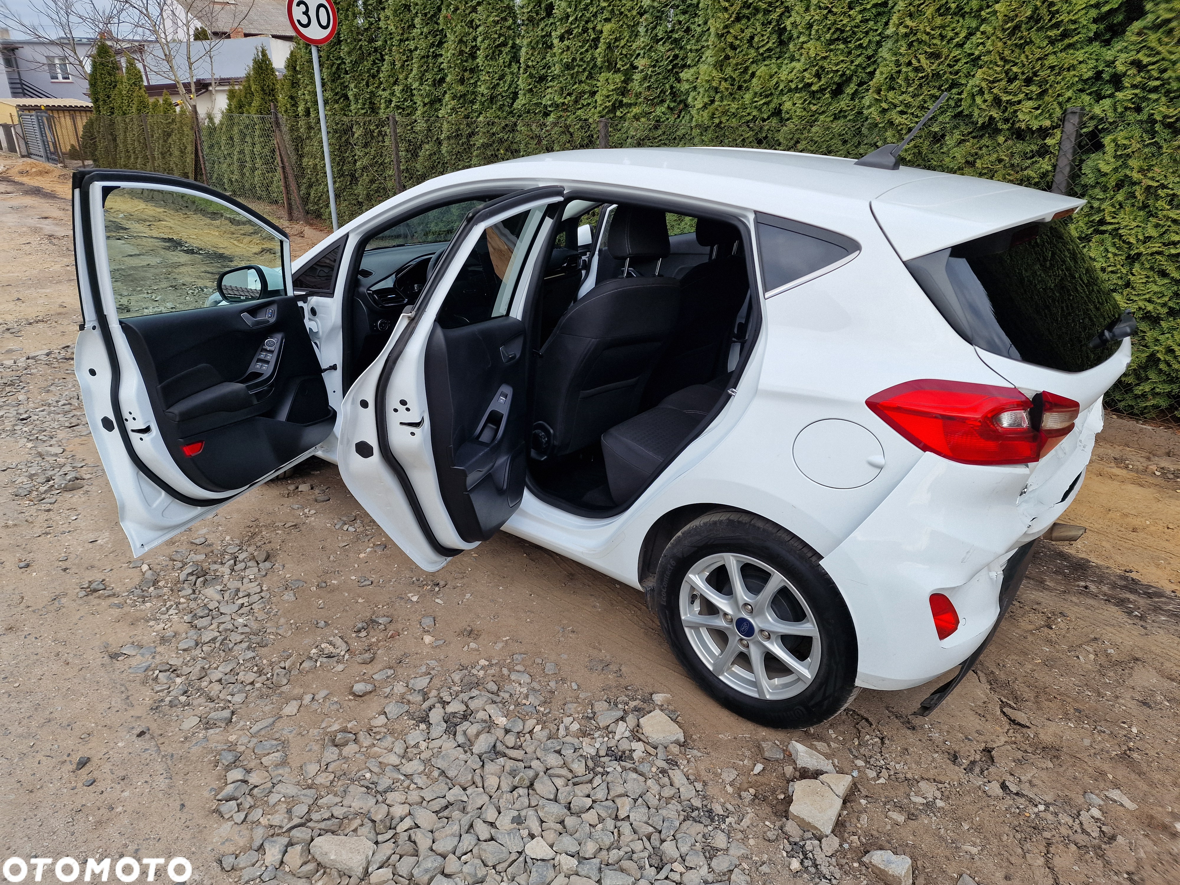 Ford Fiesta 1.0 EcoBoost S&S TITANIUM - 20