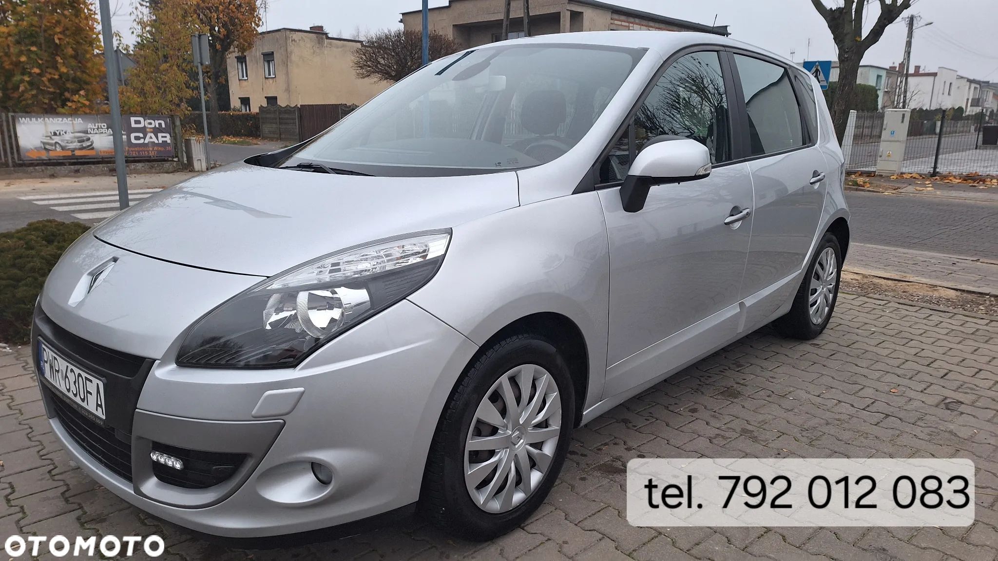 Renault Scenic 1.5 dCi Authentique - 1
