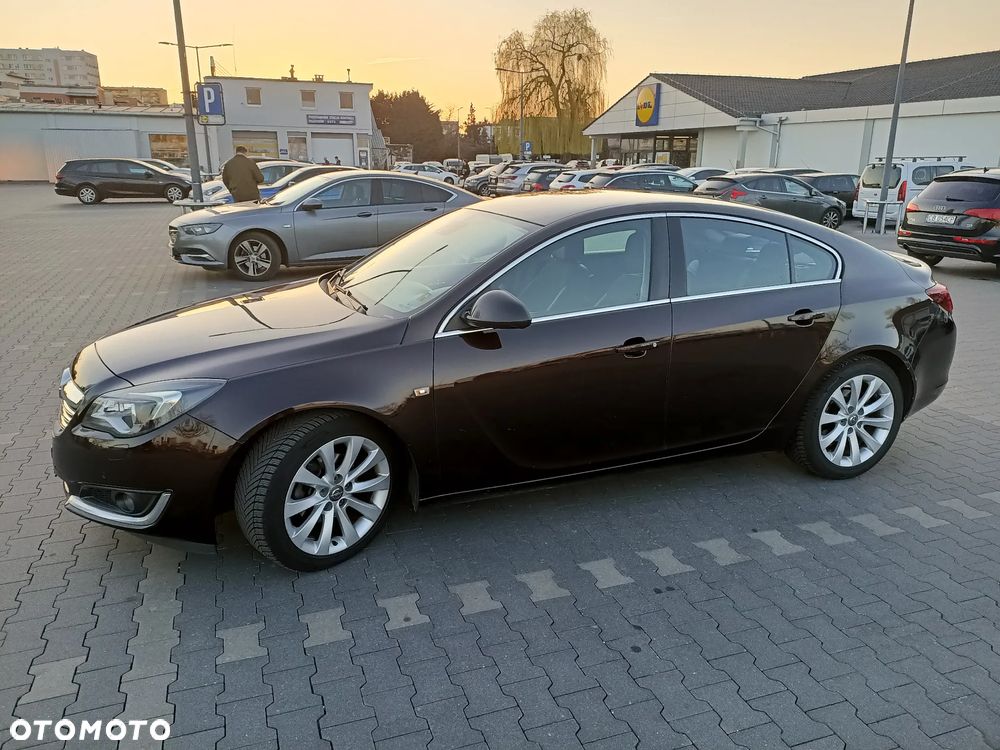 Opel Insignia - 2