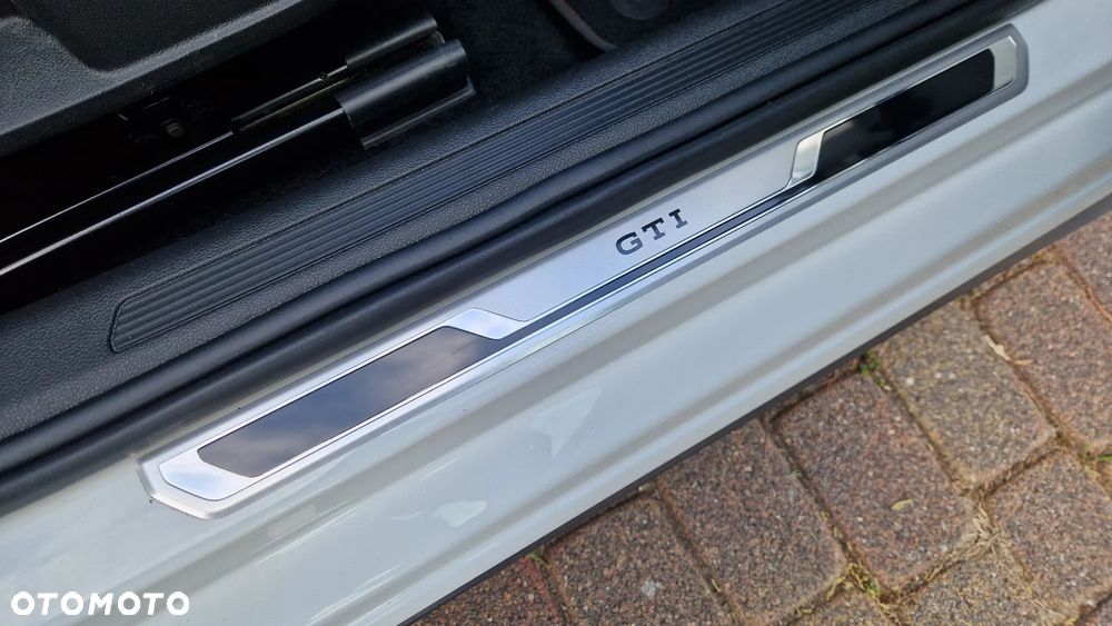 Volkswagen Polo 2.0 TSI GTI DSG - 5