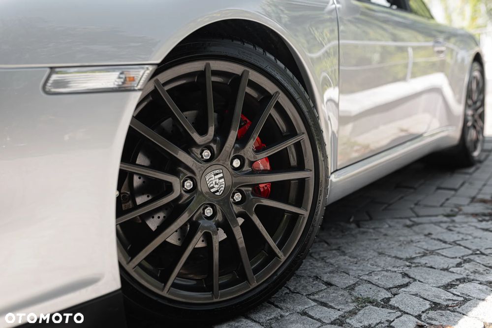 Porsche 911 Carrera Tiptronic S - 3