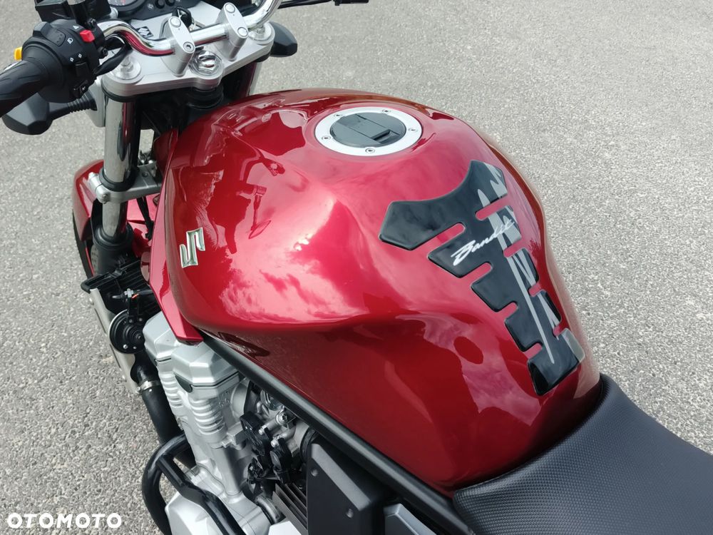 Suzuki Bandit - 20