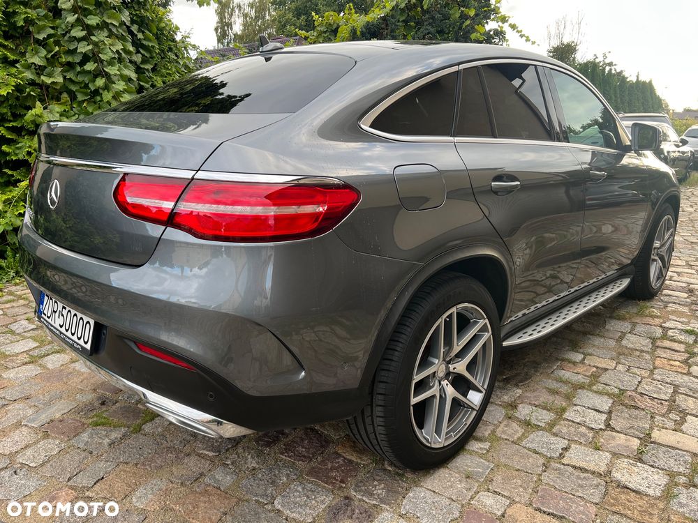 Mercedes-Benz GLE - 9