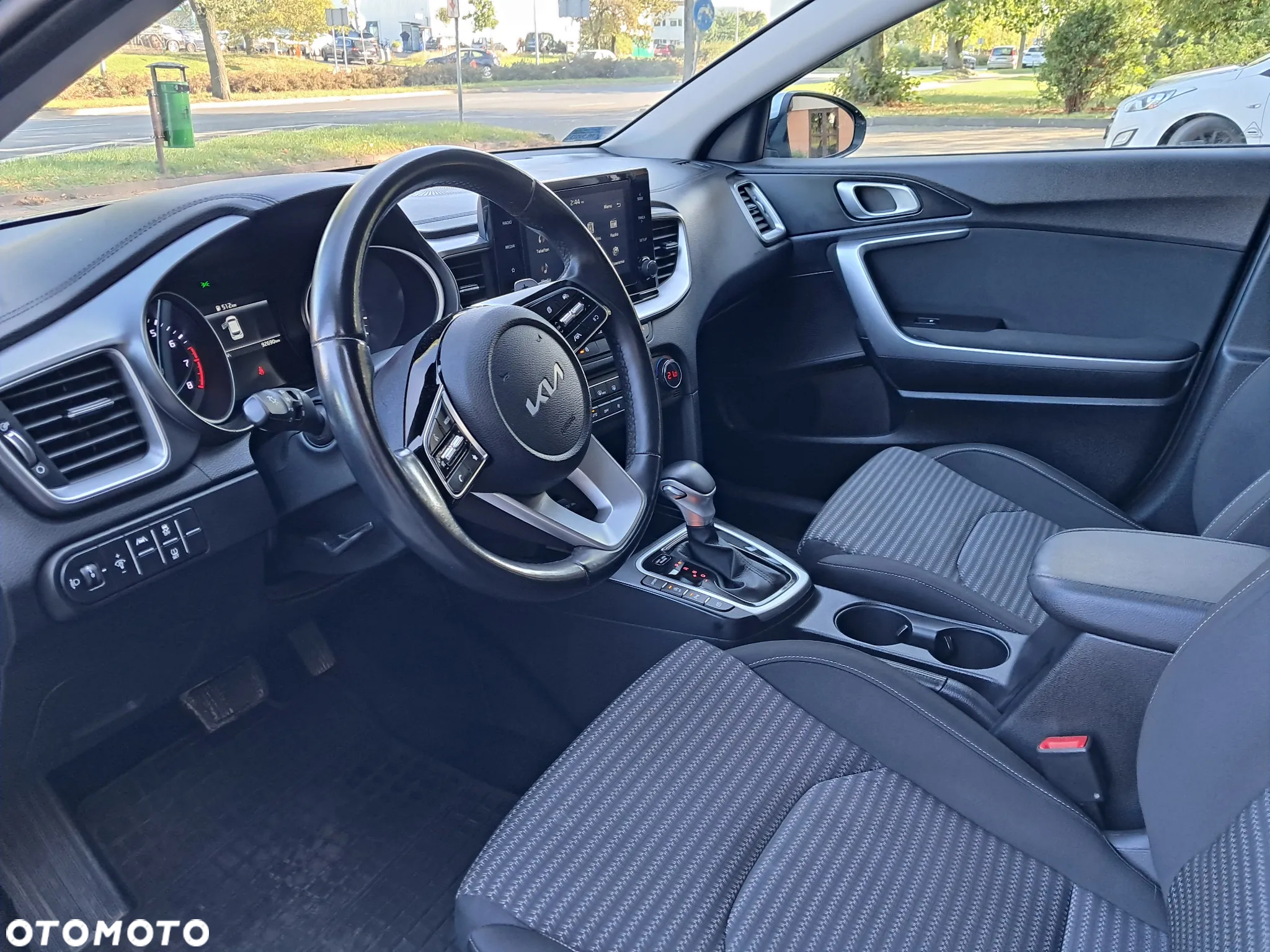 Kia Ceed - 6