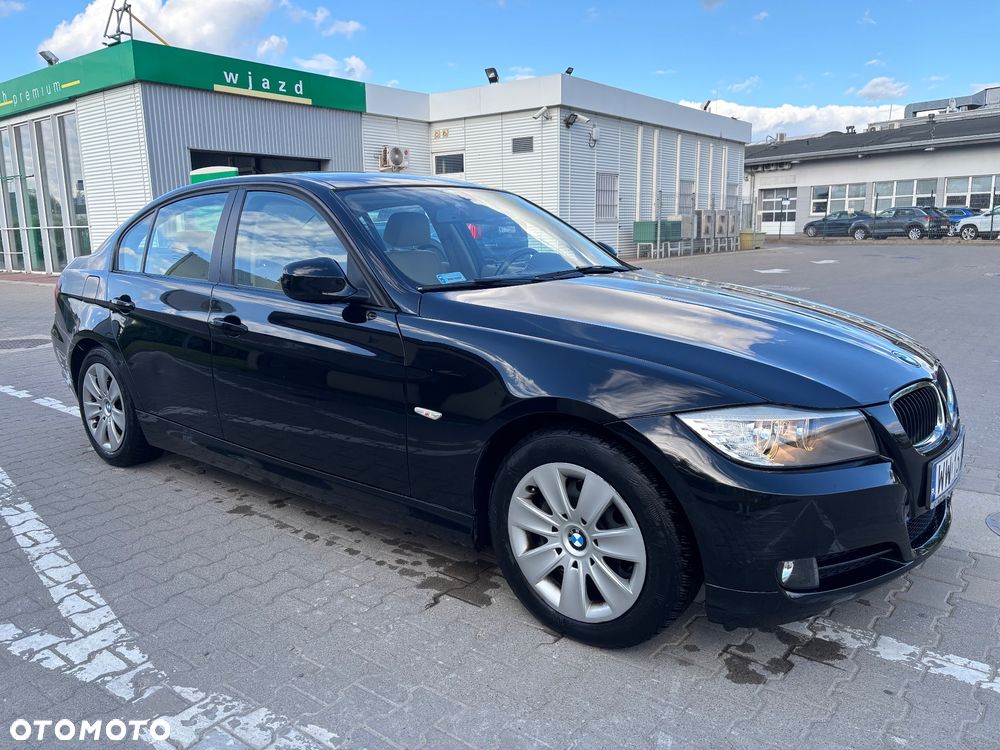 BMW Seria 3 316i - 13