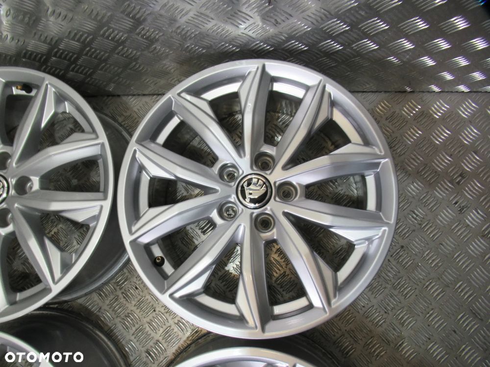 Felgi Skoda Karoq Kodiaq Superb Yeti Octavia 7Jx17 et34 5x112 - 4