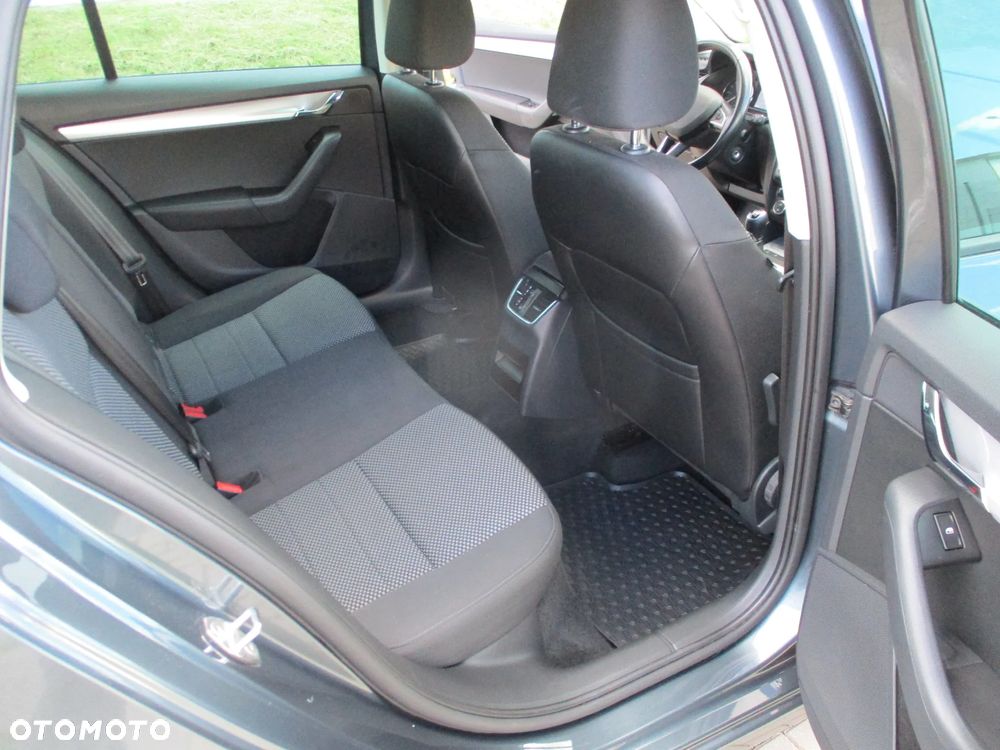 Skoda Octavia 2.0 TDI Ambition EU6 - 18