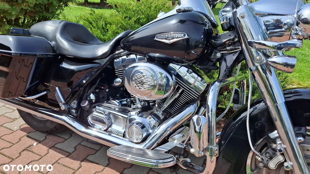 Harley-Davidson Touring Road King - 13