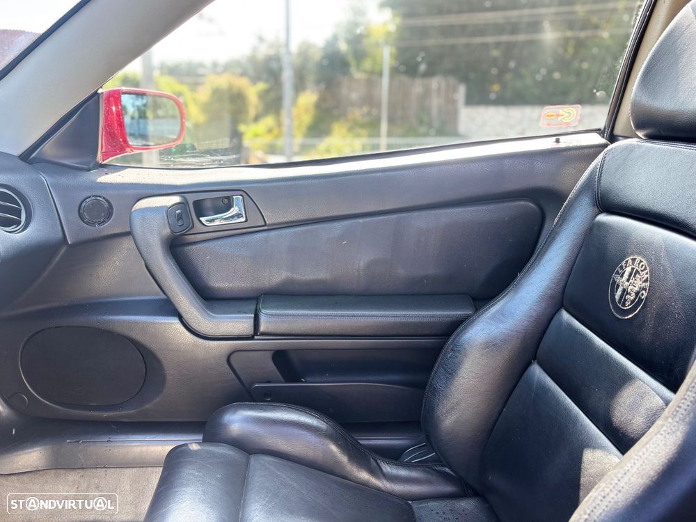 Alfa Romeo GTV 2.0 TS - 17