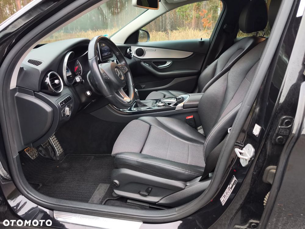 Mercedes-Benz Klasa C 180 Avantgarde - 11