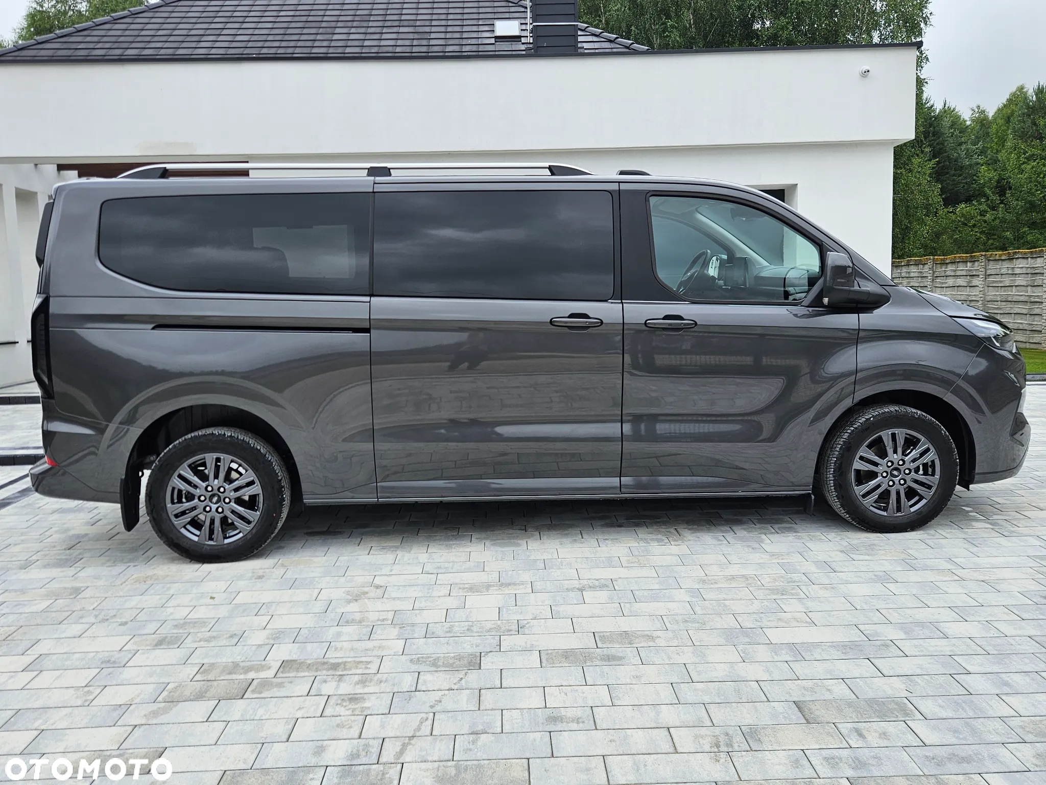 Ford Tourneo Custom 2.0 EcoBlue L2 Titanium SelectShift - 10