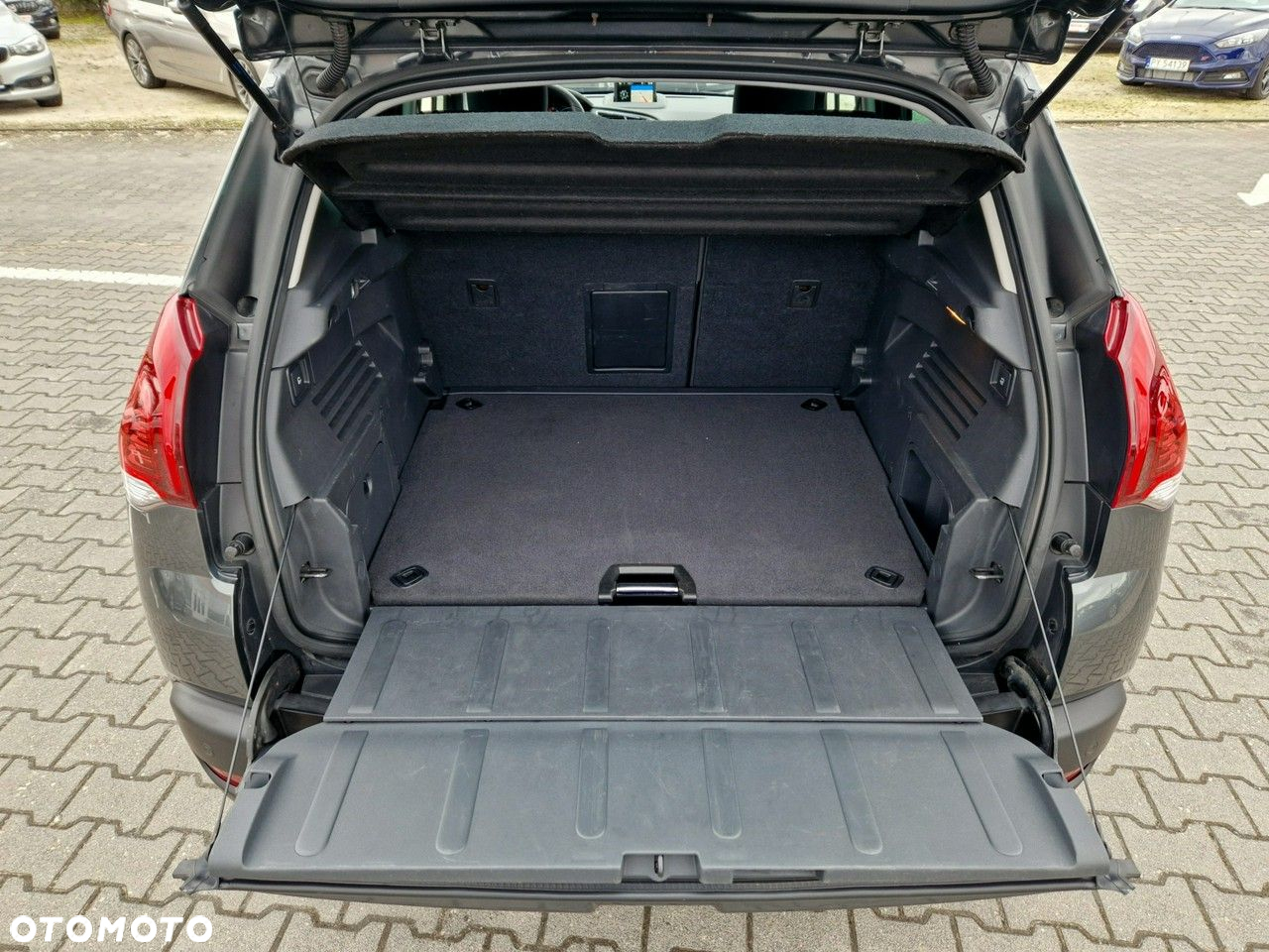 Peugeot 3008 - 24