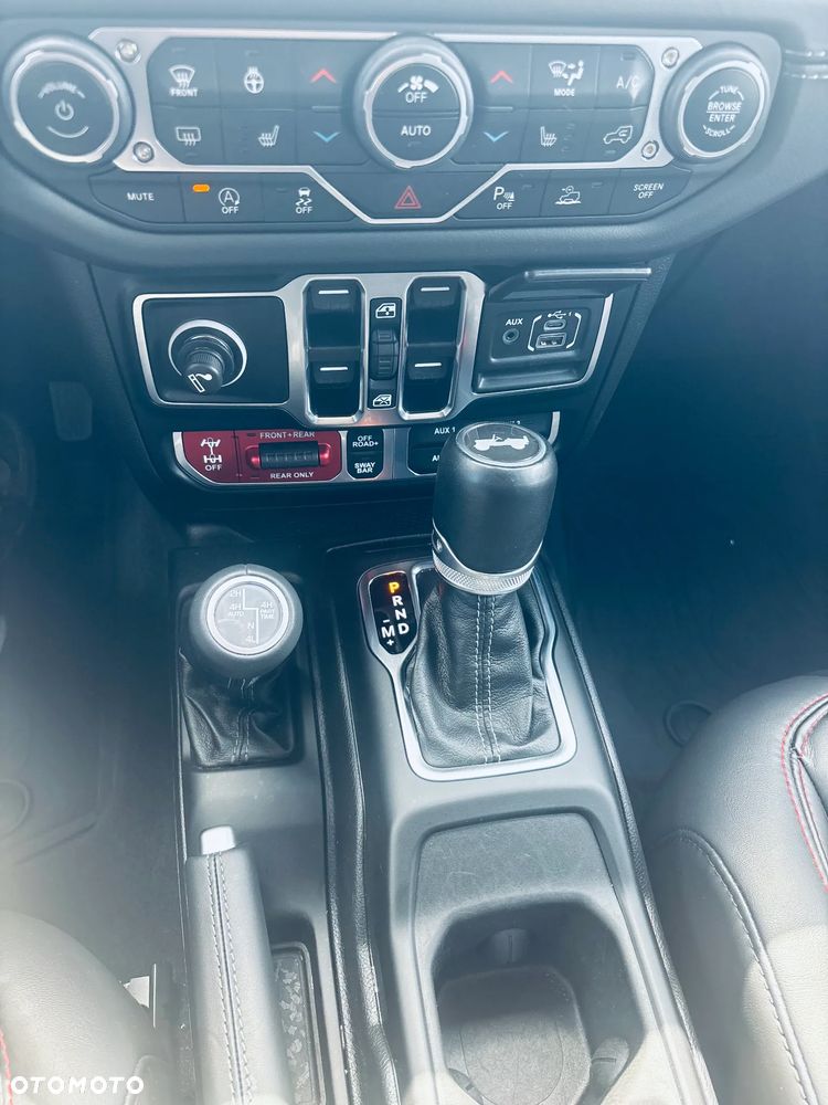 Jeep Wrangler Unlimited GME 2.0 Turbo Rubicon - 16