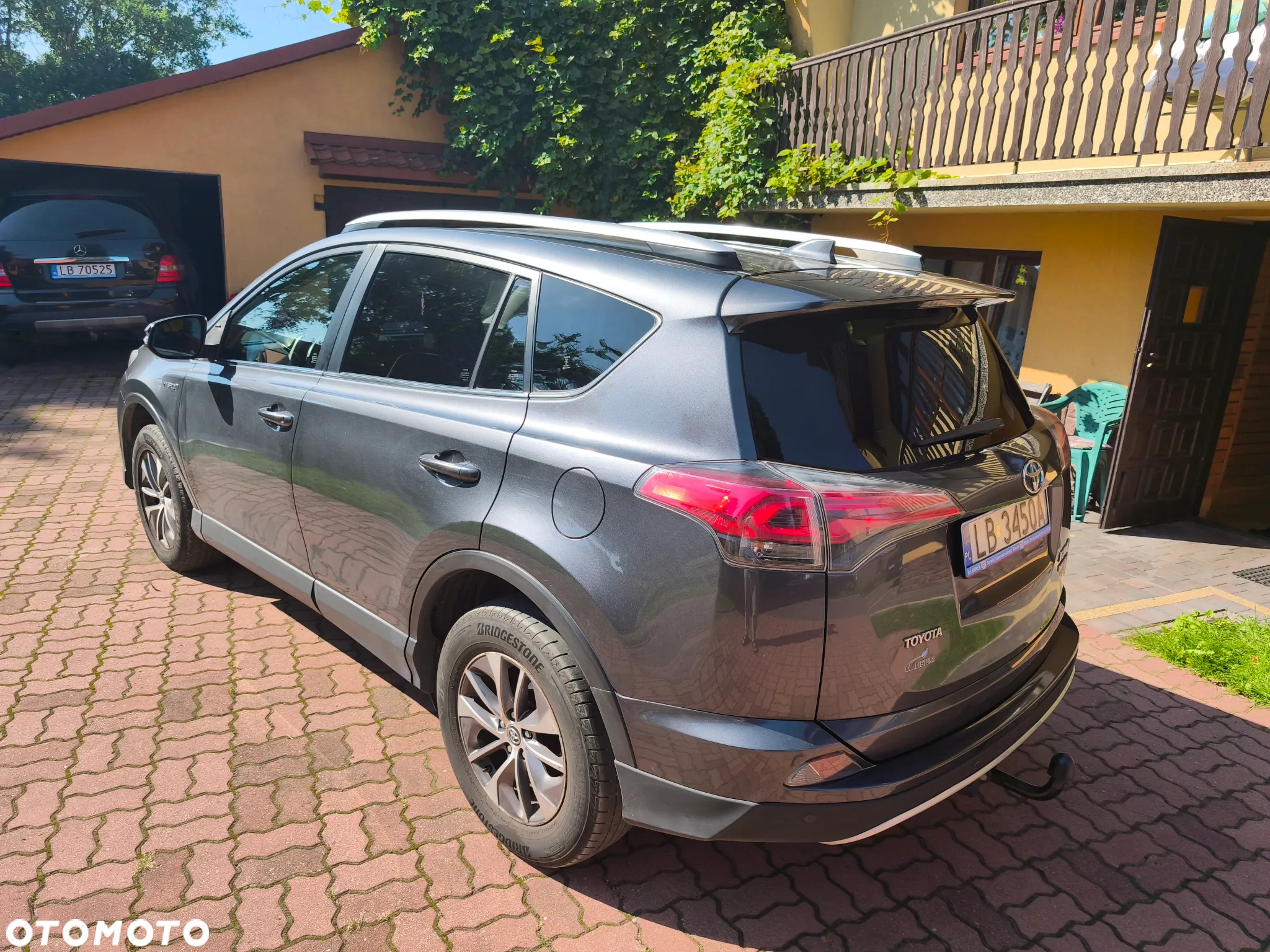 Toyota RAV4 - 3