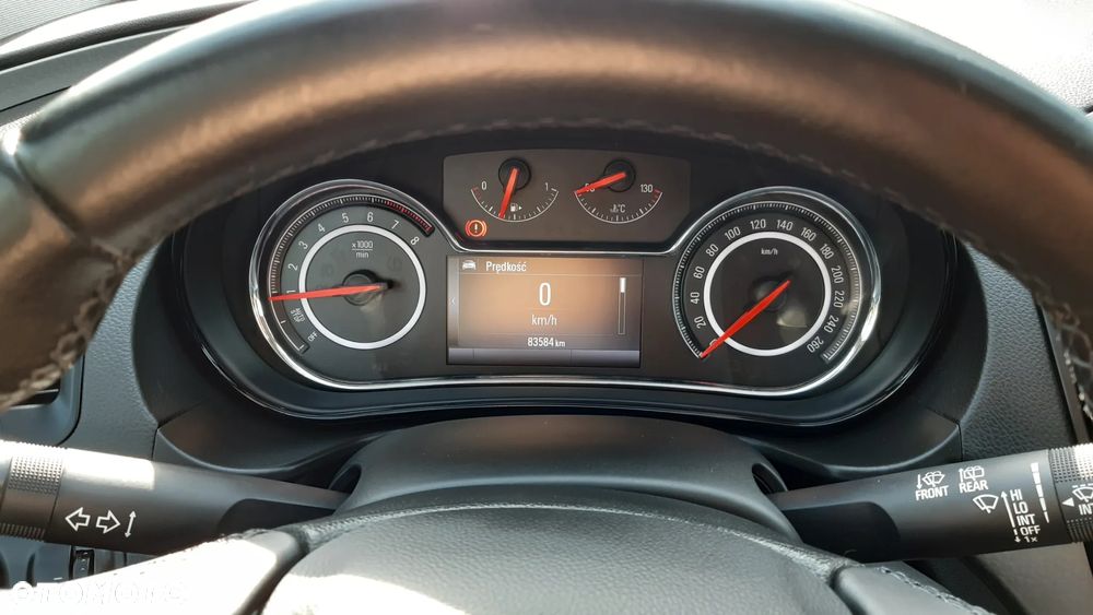 Opel Insignia - 13