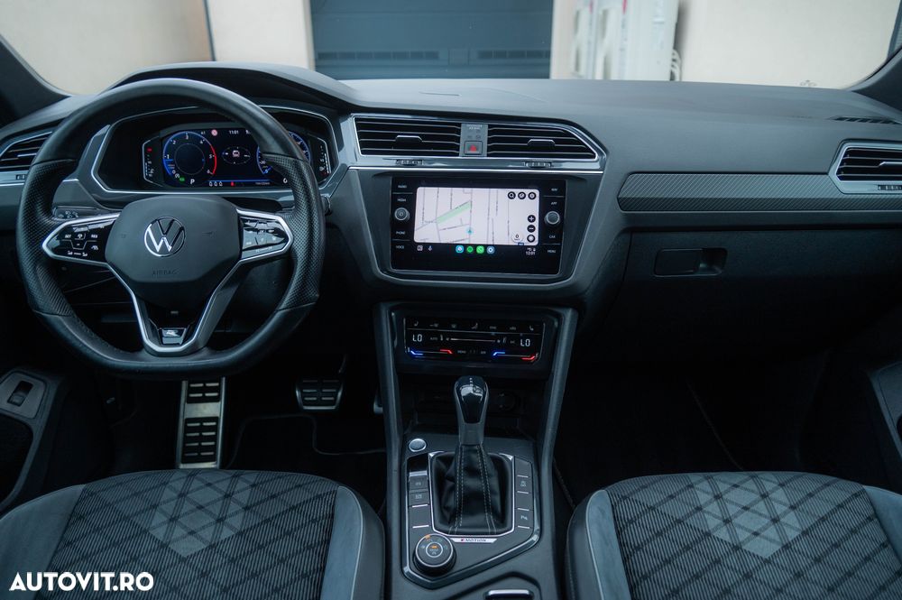 Volkswagen Tiguan 2.0 TDI SCR DSG 4Motion R-Line - 24