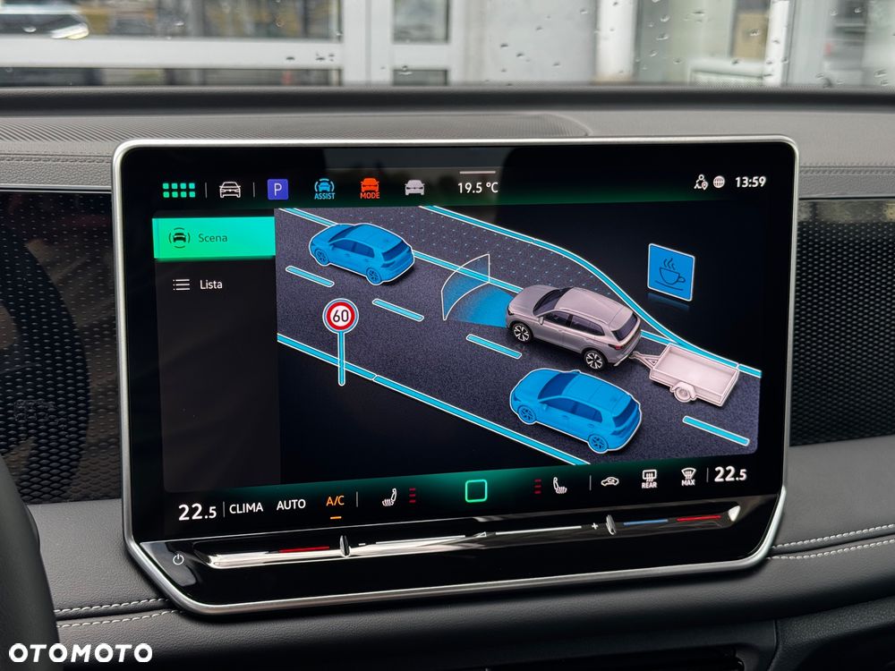 Volkswagen Tiguan 1.5 eTSI OPF DSG Goal - 25
