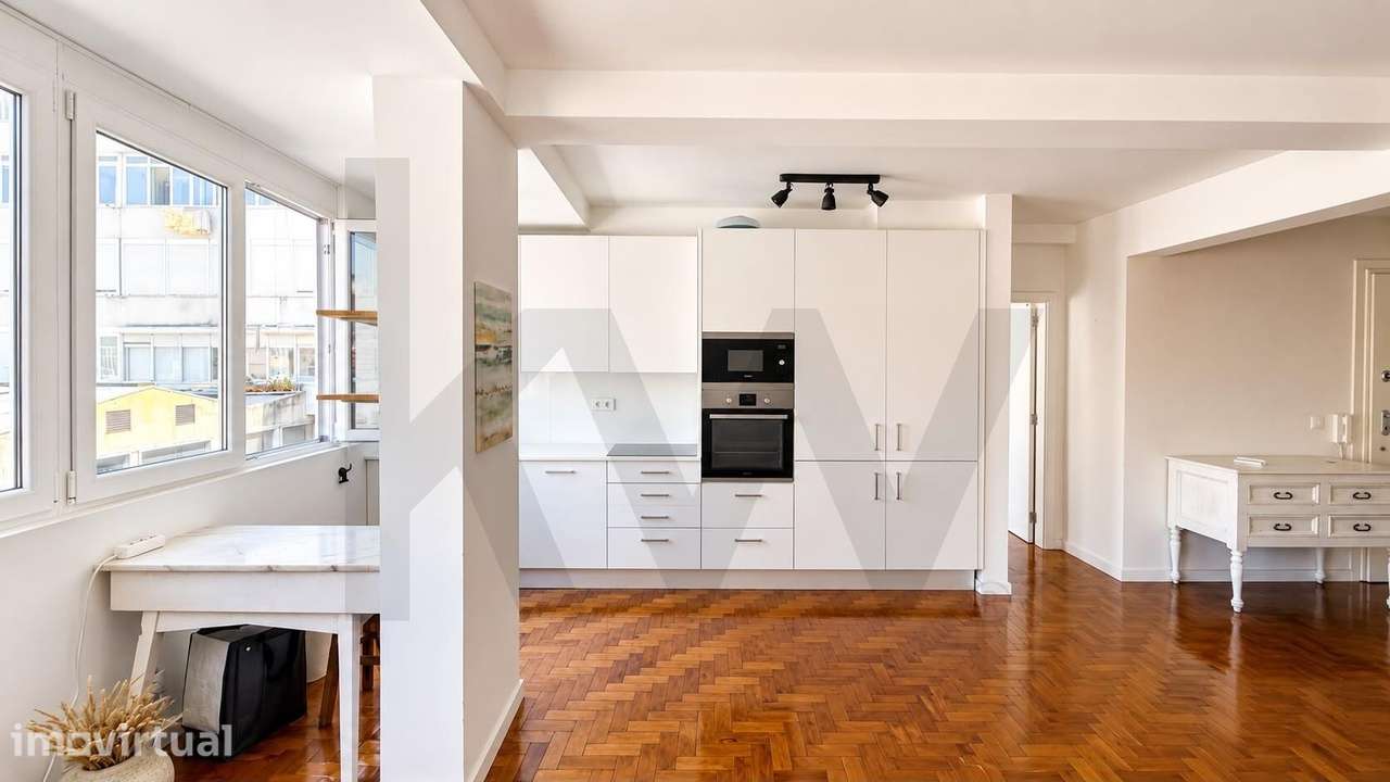 Apartamento T2 renovado em Alcantâra - Grande imagem: 5/15
